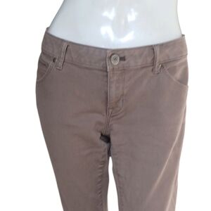 8175...Gap Straight Leg Jeans Size 29/8, 29"Inseam   7"Rise